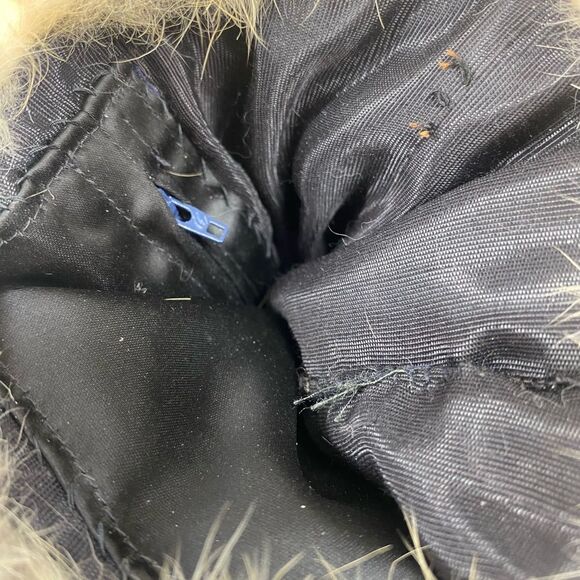 Real Fur Muff Hand Warmer Rare Vtg Hand Stitched Lining & Pocket Winter Wedding - Picture 4 of 9